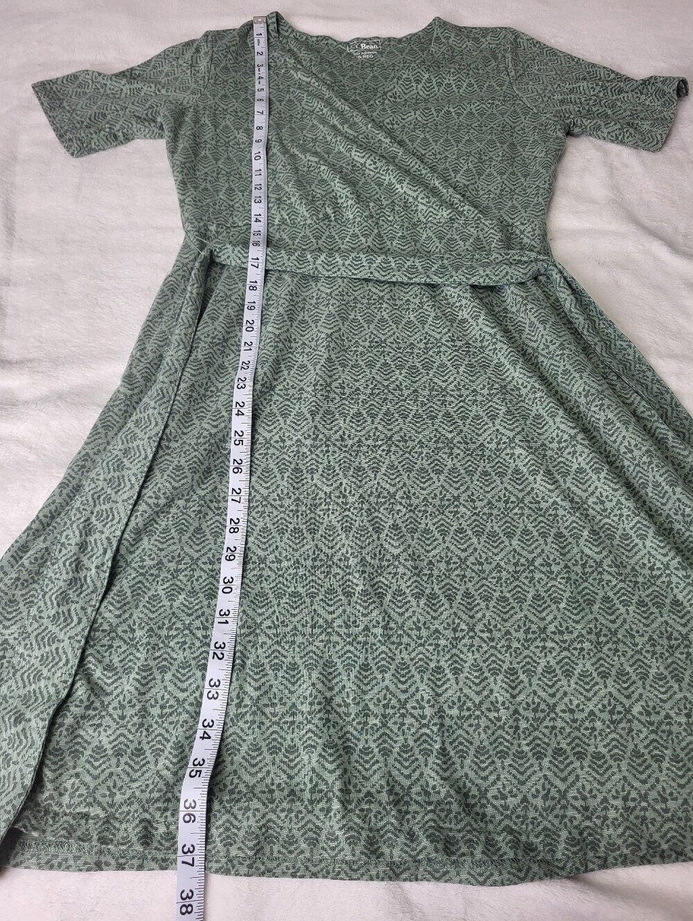 L.L Bean Green Printed Wrap-Style Women's Dress. Size Medium. Item 507253 - Picture 11 of 11